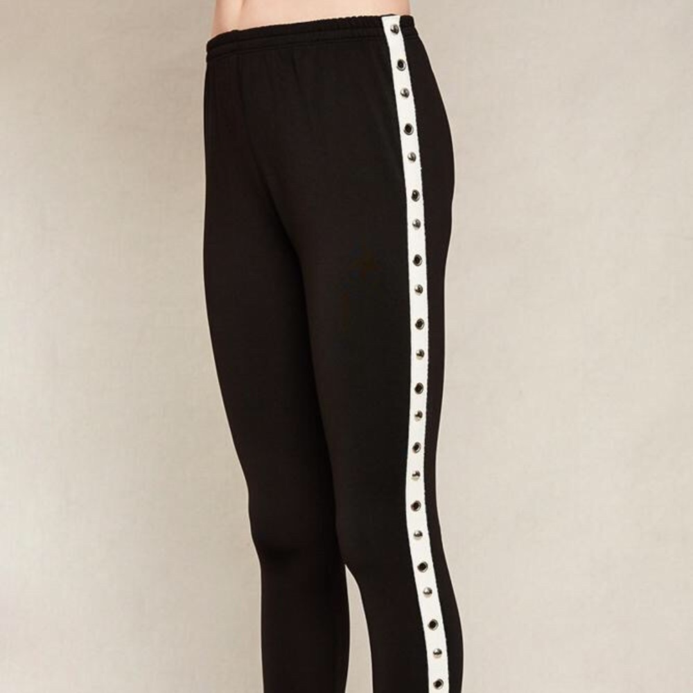 Hayden Side Stripe Legging - Picture 2 of 4